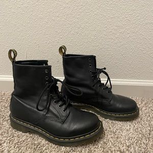 doc martens boots